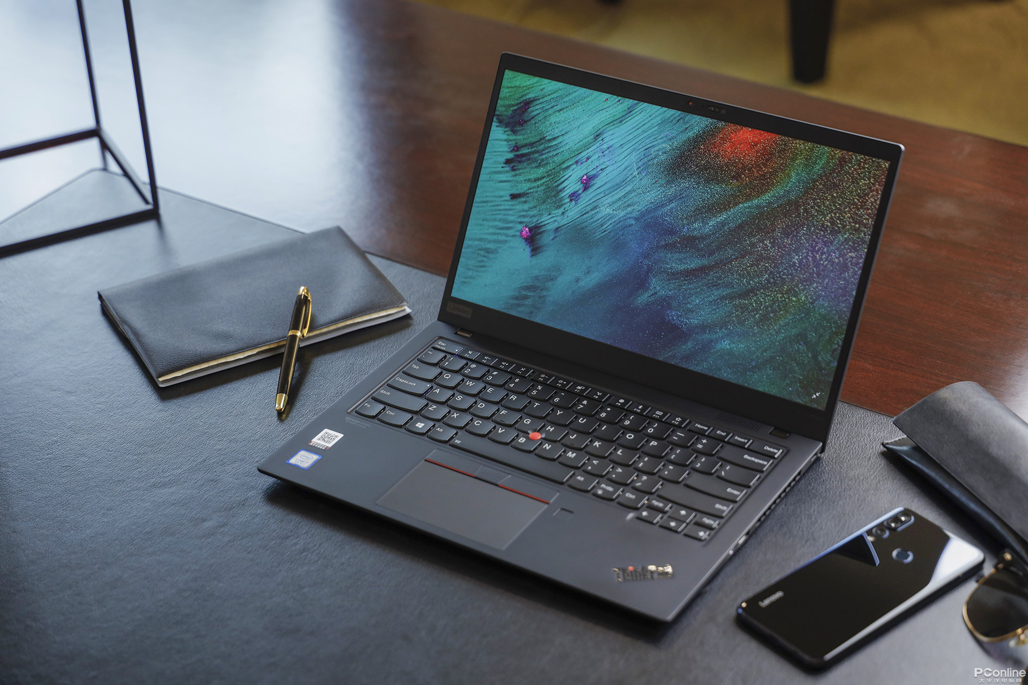 靈活辦公的終極搭檔 聯想ThinkPad X1 Carbon筆記本場景解析